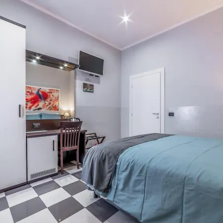 Rome In Love B&B - Termini Train Station