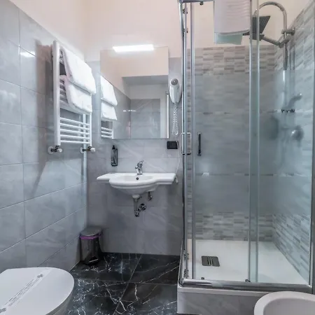 Rome In Love B&B - Termini Train Station Róma